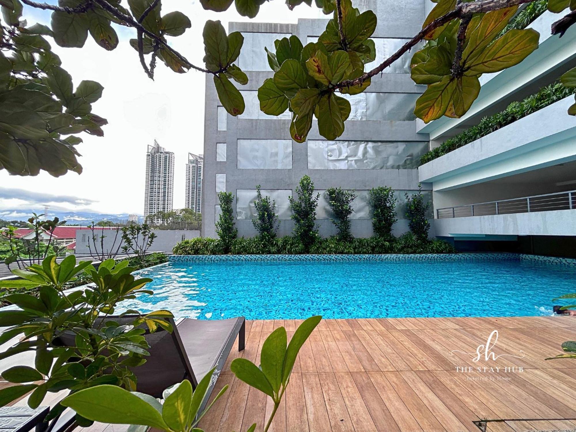 Neu Klcc By The Hub Apartment *