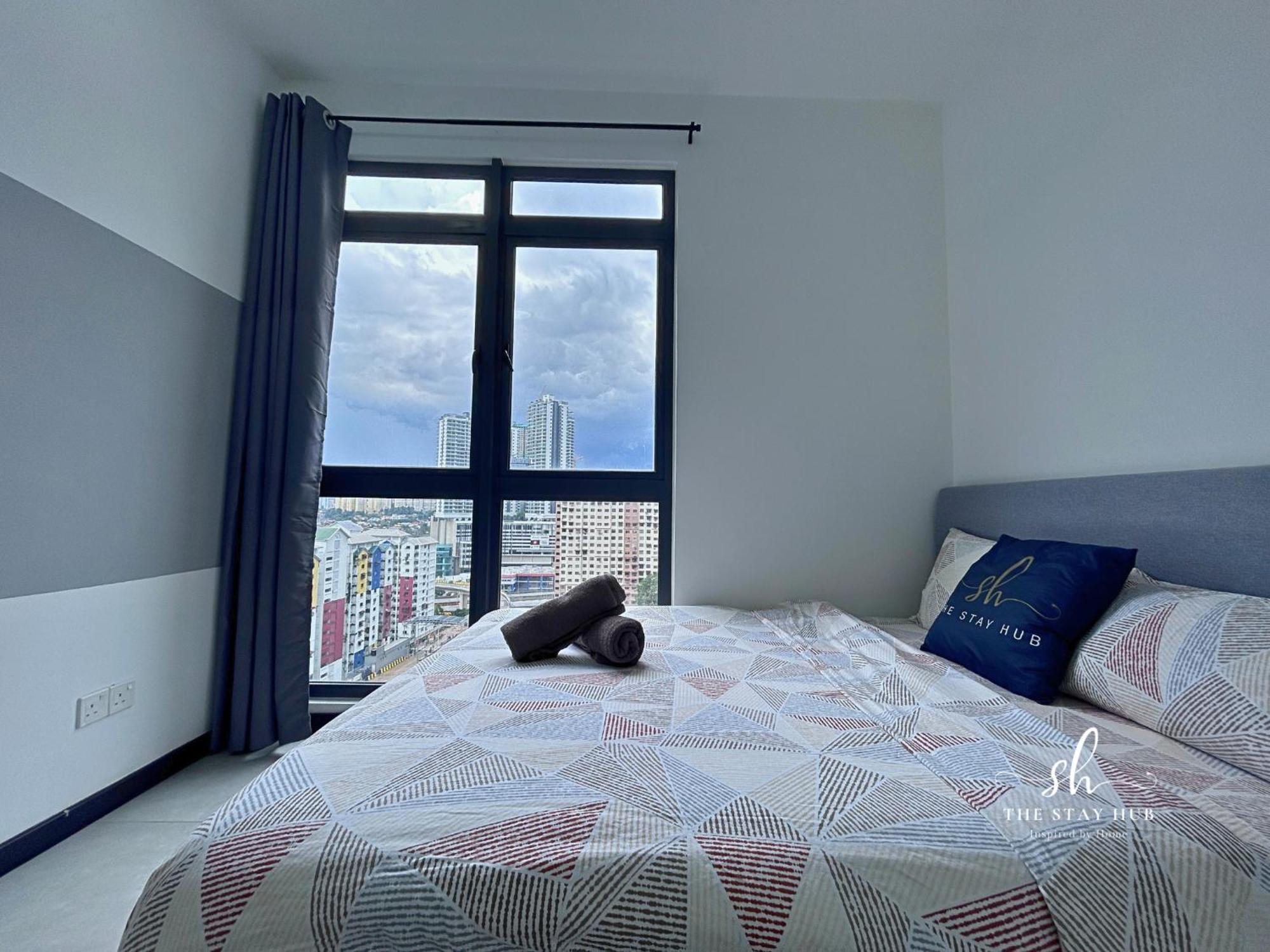 Neu Klcc By The Hub Apartment